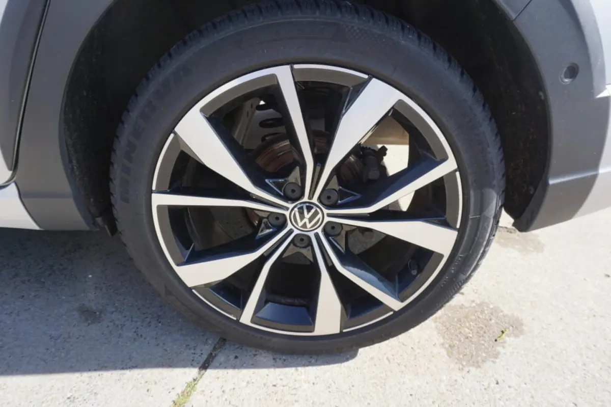 1.0 TSI 110pk DSG-7 R-Line Camera Panoramadak