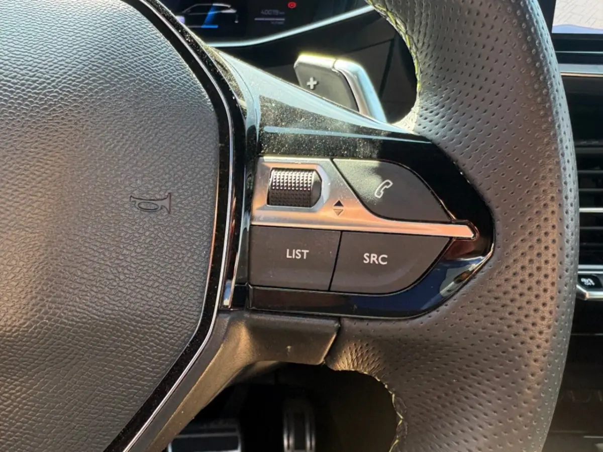 1.2 HYBRID 145PK GT AUT. NAVI CAMERA CARPLAY AIRCO