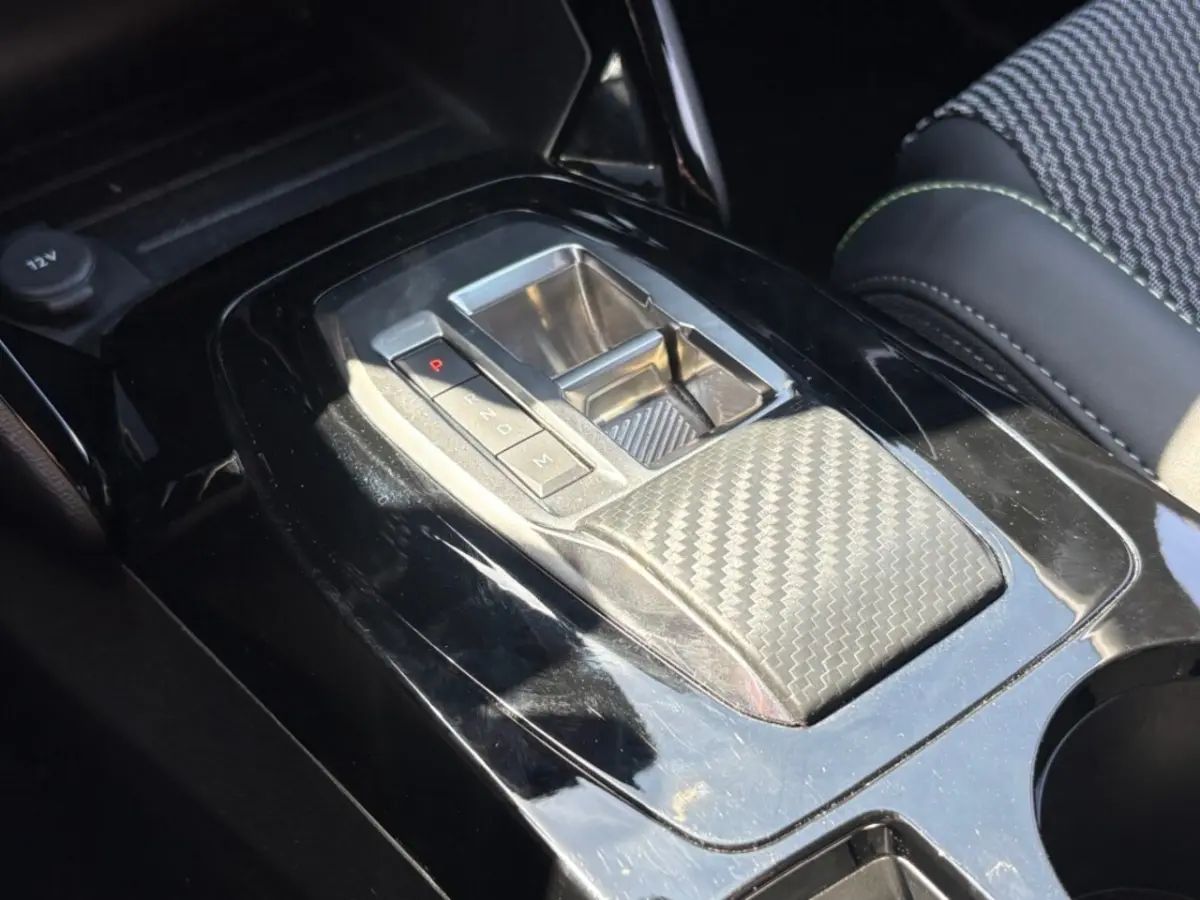1.2 HYBRID 145PK GT AUT. NAVI CAMERA CARPLAY AIRCO