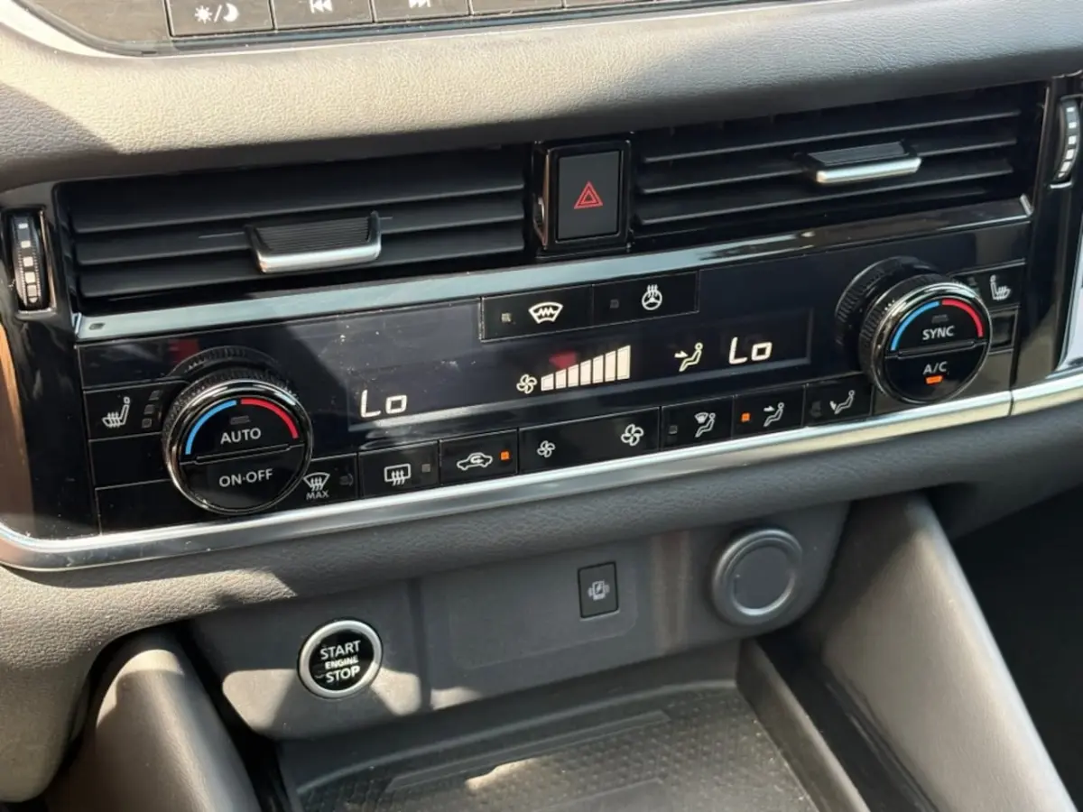 1.3 MHEV AUT. 158PK LED PANO-DAK NAVI 360-CAMERA CARPLAY WINTER-PAKKET AIRCO LMV PDC