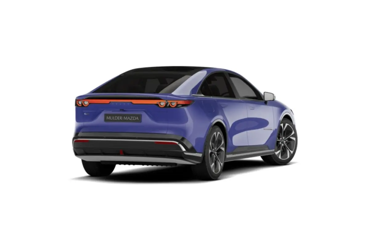 78 kWh Takumi Plus | Alarmsysteem | Automatisch dimmende binnenspiegel met randloos design