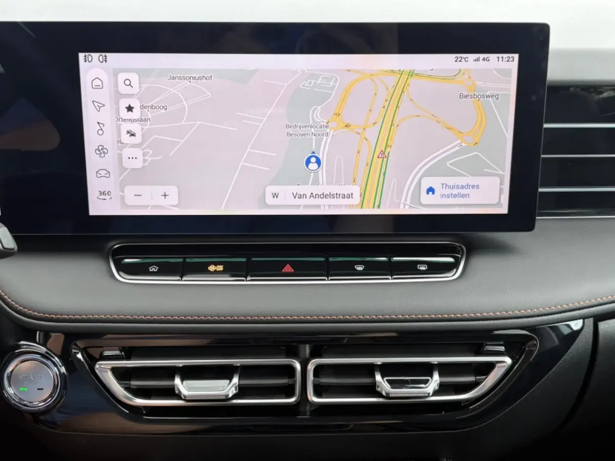 1.5 PHEV LUXURY 272PK AUT. NAVI CARPLAY 360CAMERA AIRCO