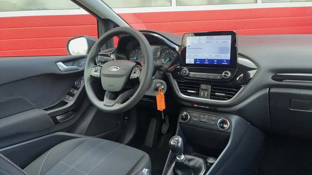 1.0 EcoBoost Connected LED / CARPLAY / NAVI / AIRCO / PDC / BLUETOOTH / CRUISE / NL-AUTO