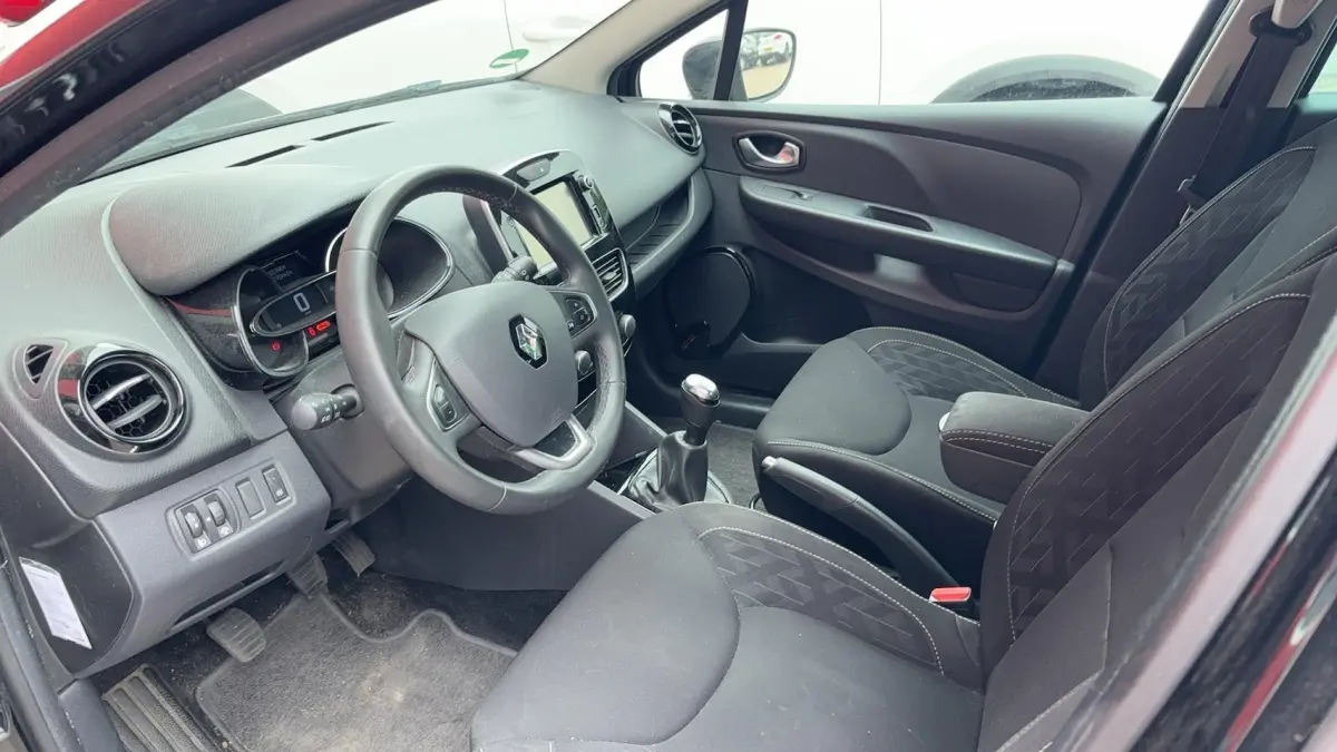 0.9 TCe Limited NAVI / AIRCO / PDC / BLUETOOTH / CRUISE / NL-AUTO