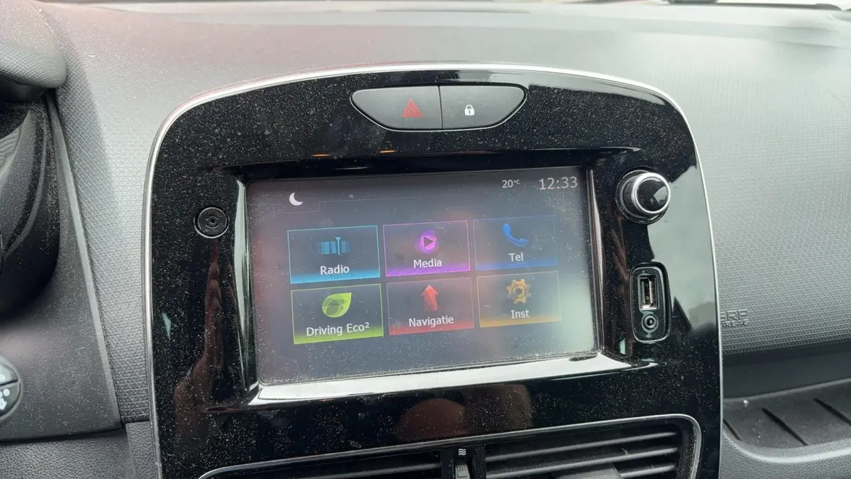 0.9 TCe Limited NAVI / AIRCO / PDC / BLUETOOTH / CRUISE / NL-AUTO