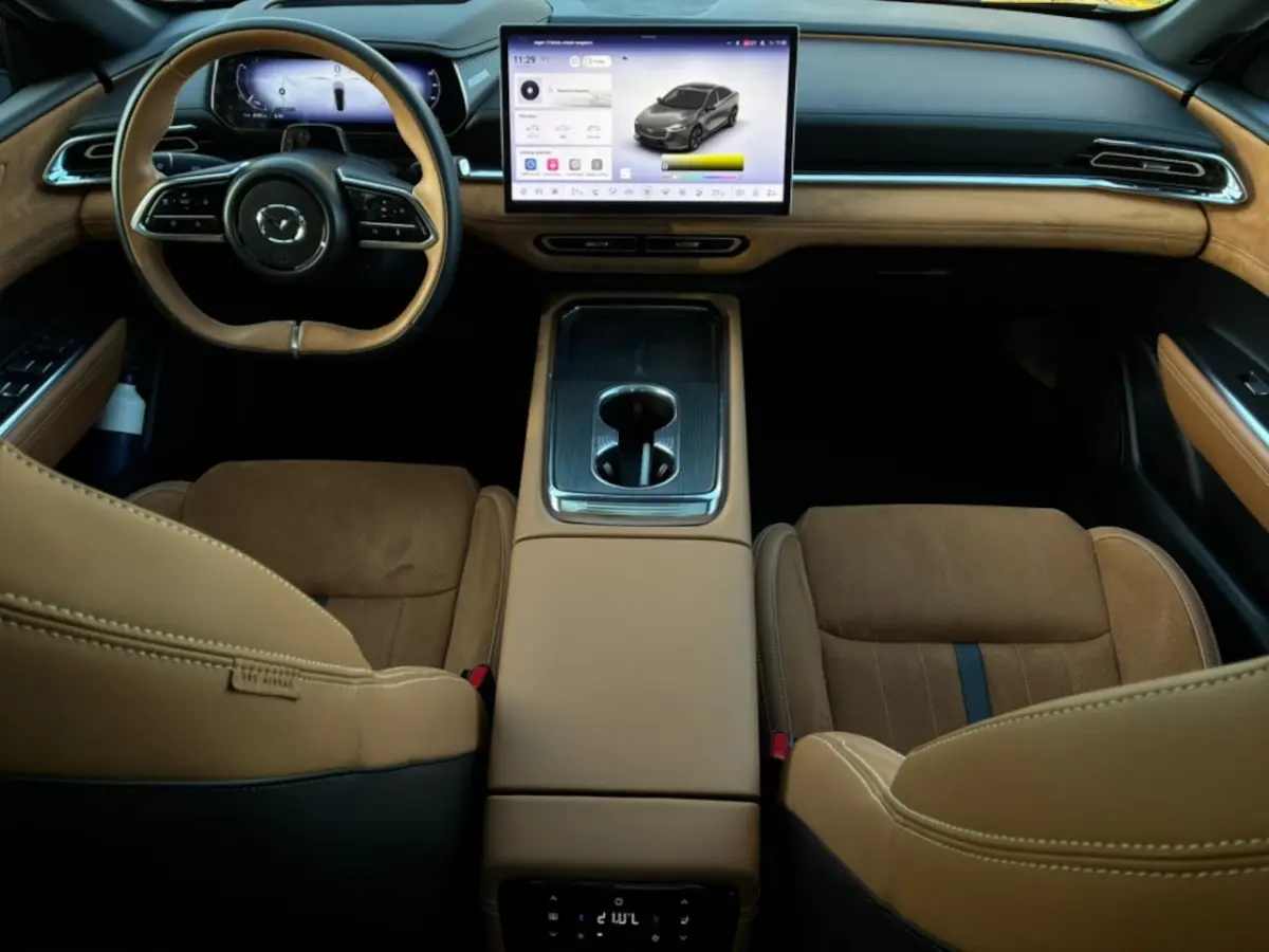 68, 8 kWh Takumi Plus Business Edition | 360Â° View Monitor | Alarmsysteem (geen certificer