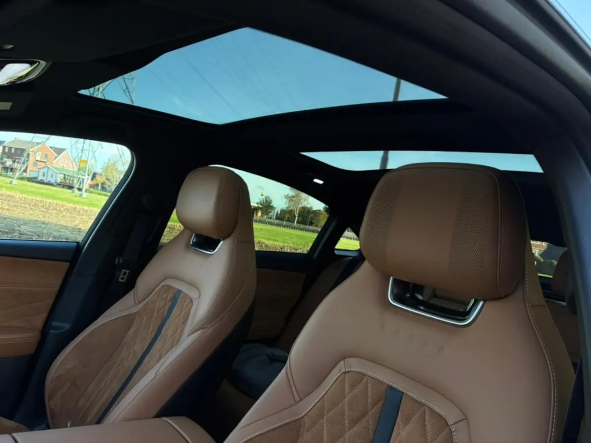 68, 8 kWh Takumi Plus Business Edition | 360Â° View Monitor | Alarmsysteem (geen certificer