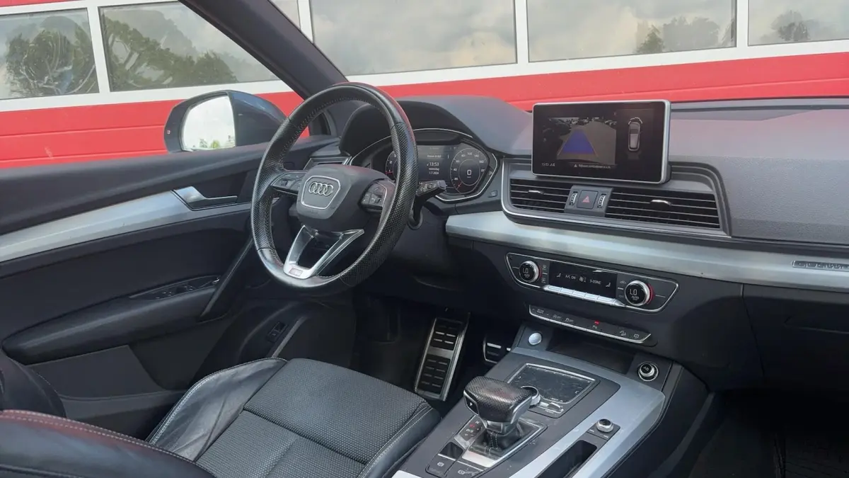 2.0 TFSI quattro Launch Edition S-LINE / FULL LED / NAVI / CAMERA / CLIMA / PDC / BLUETOOT