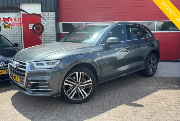 2.0 TFSI quattro Launch Edition S-LINE / FULL LED / NAVI / CAMERA / CLIMA / PDC / BLUETOOT