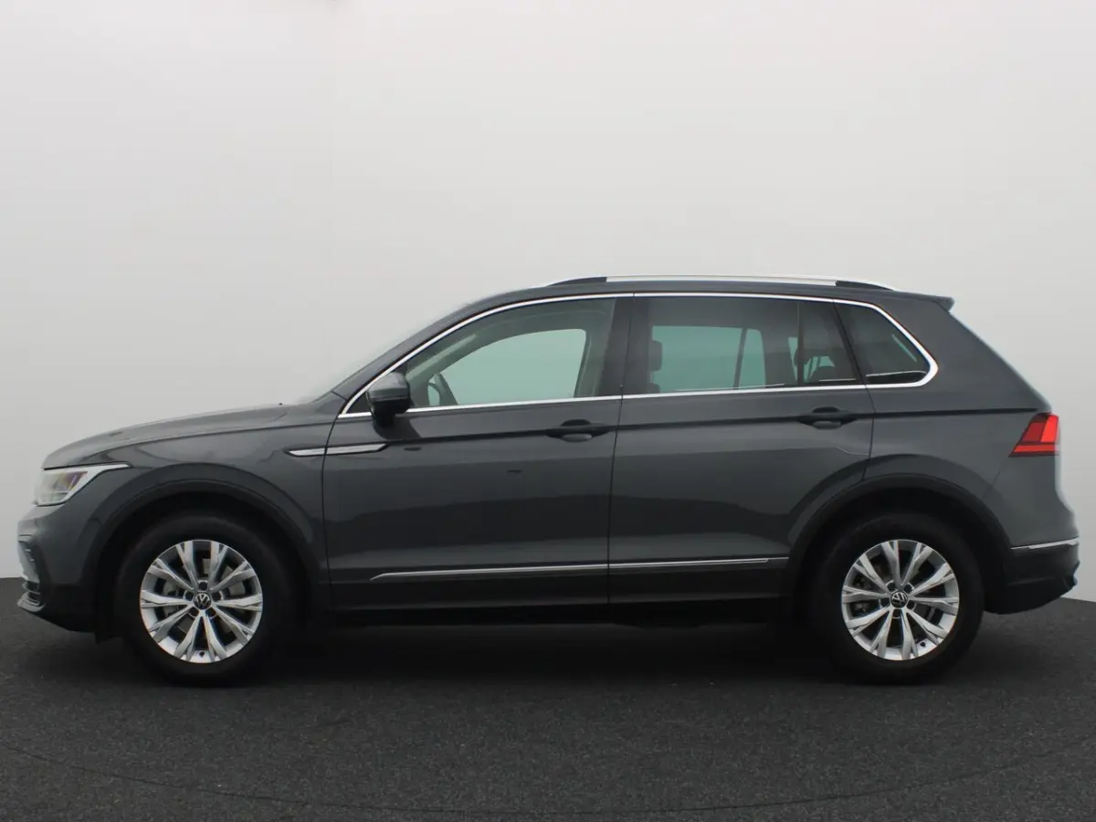 1.5 TSI Life Business FULL LED / KEYLESS / STOELVERW / STUURVERW / CARPLAY / NAVI / CLIMA