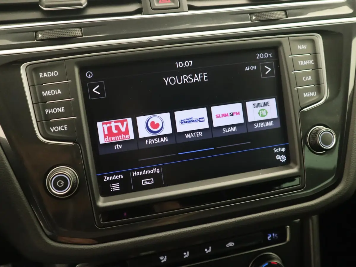 1.4 TSI Comfortline TREKHAAK / FULL LED / NAVI / CLIMA / PDC / BLUETOOTH / CRUISE / NL-AUT