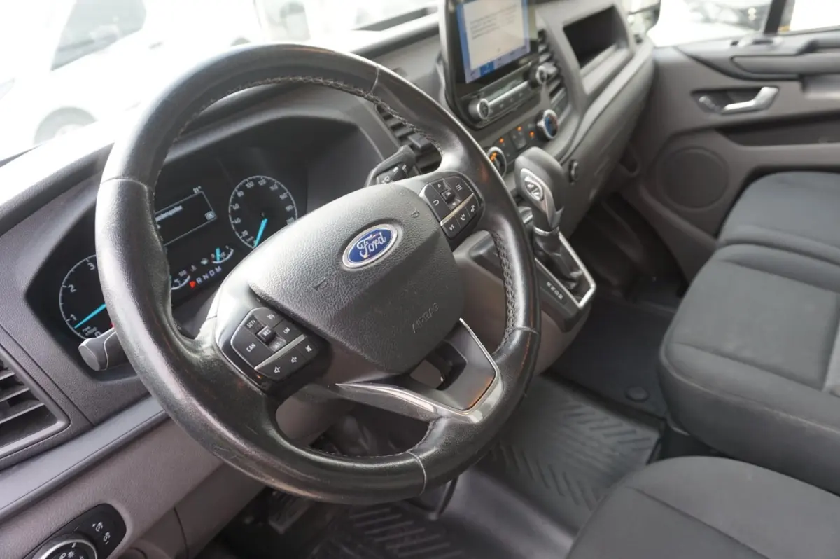 280 2.0 TDCI L1H1 navigatie / camera / dubbele schuifdeur / automaat / airco / imperiaal