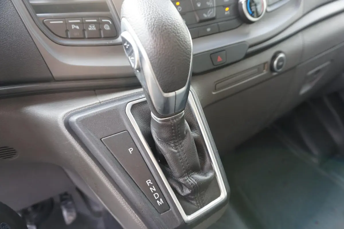 280 2.0 TDCI L1H1 navigatie / camera / dubbele schuifdeur / automaat / airco / imperiaal