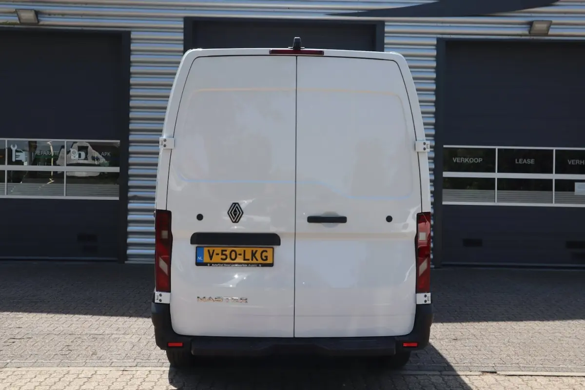 T35 2.0 dCi 150 L3H2 Extra