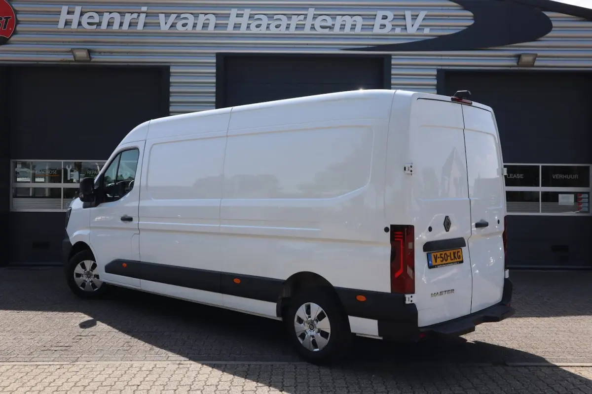 T35 2.0 dCi 150 L3H2 Extra