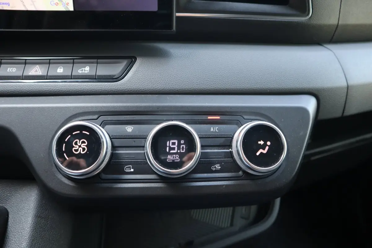 T35 2.0 dCi 150 L3H2 Extra