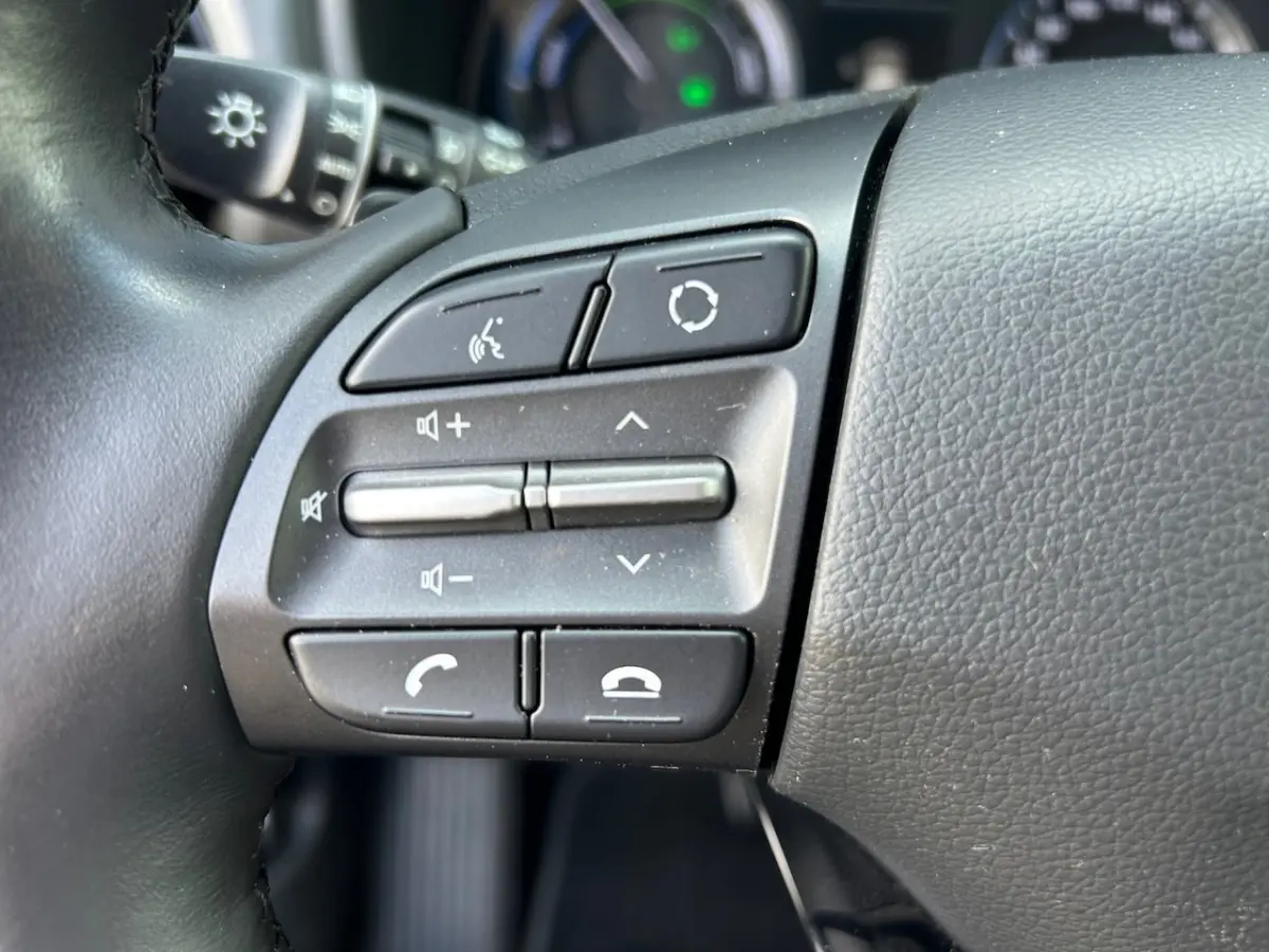 1.6 GDI HEV Premium Automaat|Trekhaak|Camera|Navi|Stoelverwarming / ventilatie/Stuur|Leer