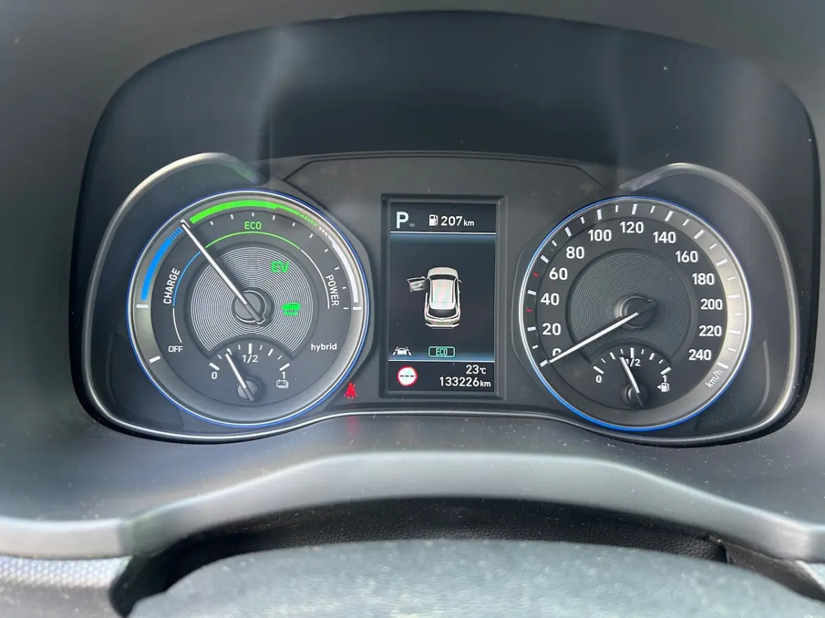 1.6 GDI HEV Premium Automaat|Trekhaak|Camera|Navi|Stoelverwarming / ventilatie/Stuur|Leer