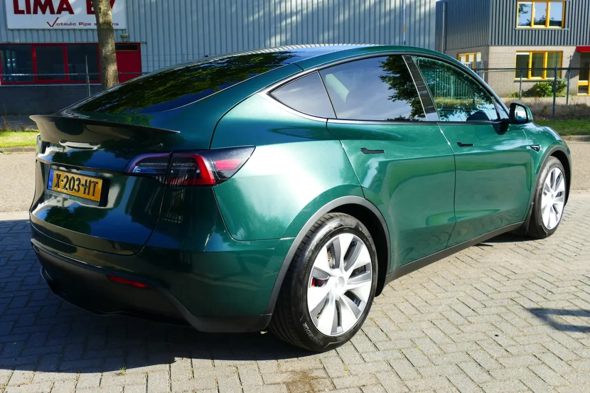 Performance AWD 75 kWh. SOH 93, 4 Full Self-Driving, Panodak, Haak 1600kg