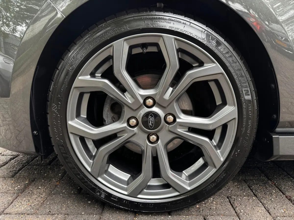 1.0 EcoBoost ST-Line 125 Pk Pano/Full Led/Car Play/17 Inch/Cruise/Climate/Winter Pakket/Na