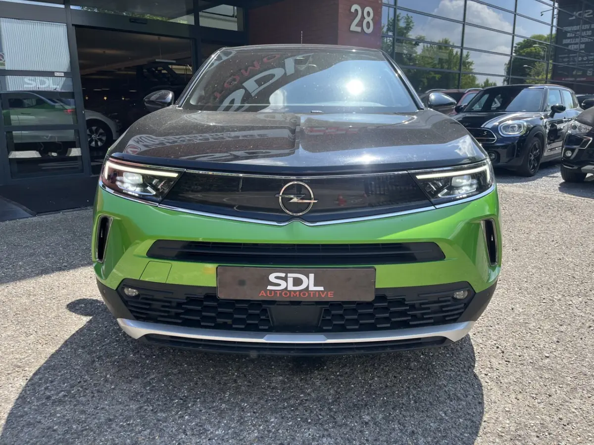 1.2 Turbo Ultimate // ADAPT. CRUISE // DODEHOEK // KEYLESS // CAMERA // LEDER-ALCANTARA //
