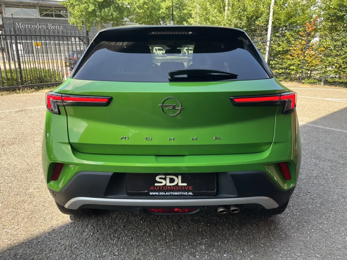 1.2 Turbo Ultimate // ADAPT. CRUISE // DODEHOEK // KEYLESS // CAMERA // LEDER-ALCANTARA //