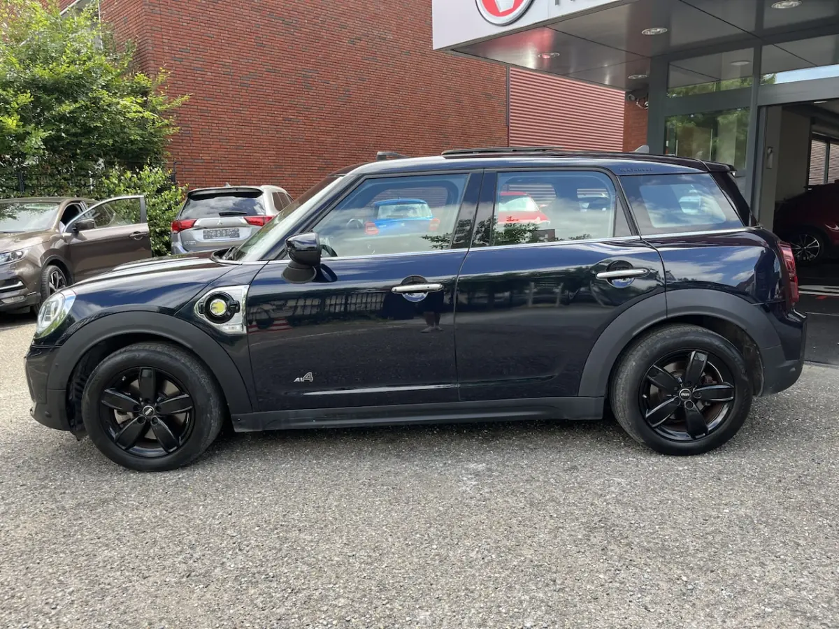 1.5 Cooper S E ALL4 Classic // HALF LEDER // SCHUIF-KANTELDAK // KEYLESS // HEAD-UP DISPLA