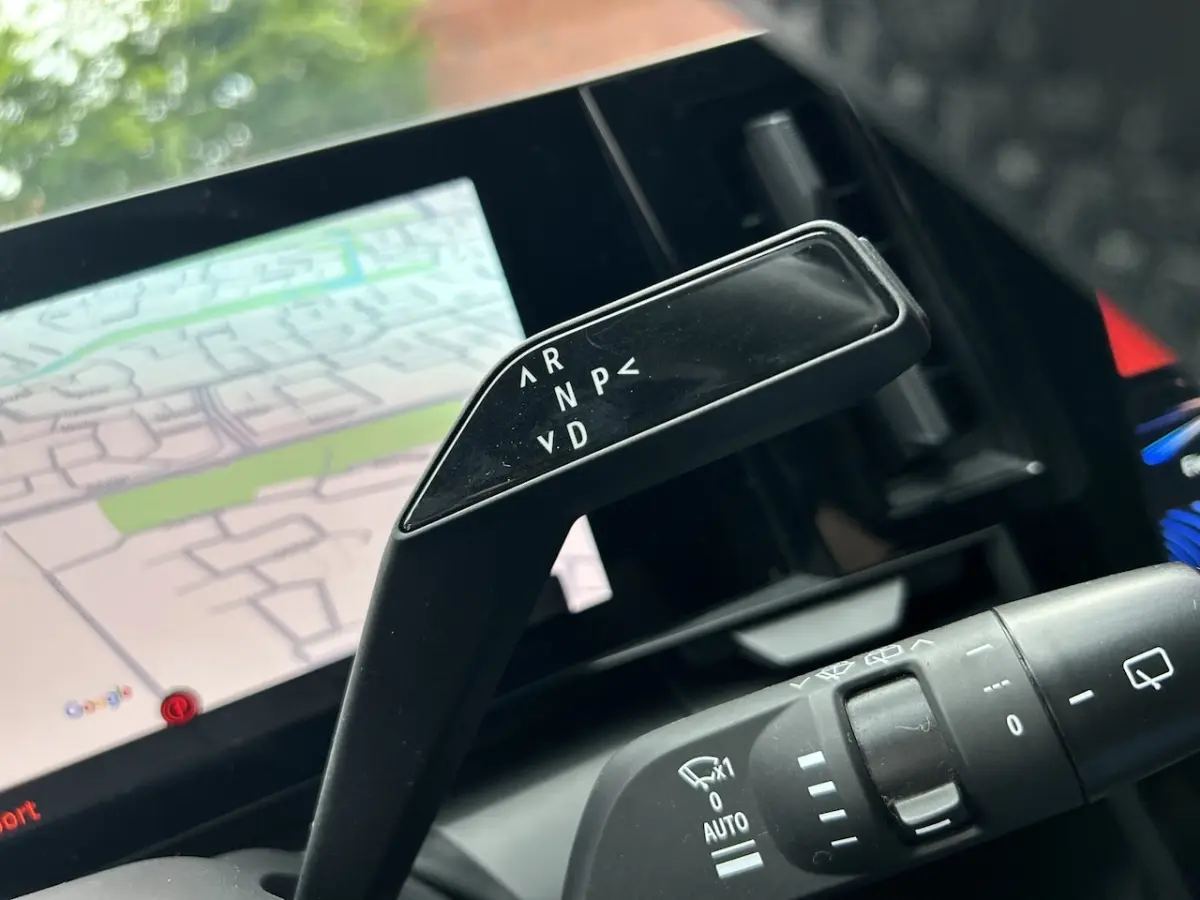 EV40 Techno SOH 94% // GROOT NAVI + CARPLAY // FULL LED // CAMERA // CLIMA // STOEL + STUU