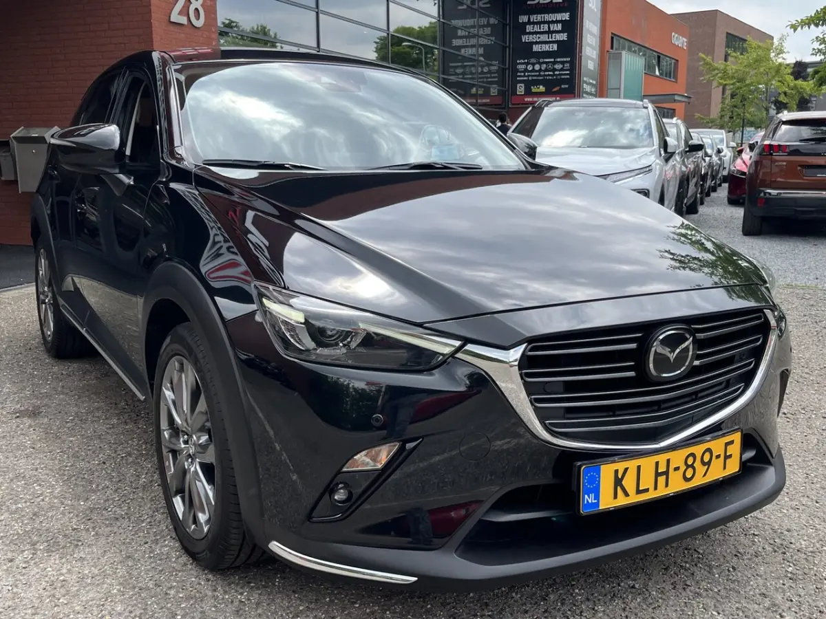 2.0 SkyActiv-G 120 GT-M // LEDER // FULL LED // MEMORY SEAT // BOSE AUDIO // HUD // NAVI /