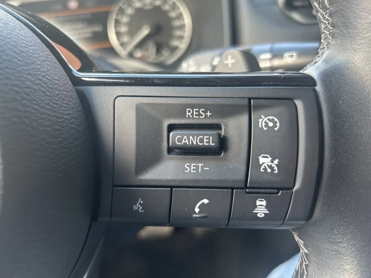 1.3 MHEV Xtronic Acenta // LED // APPLE CARPLAY / ANDROID AUTO // ADAPTIVE CRUISE // CAMER