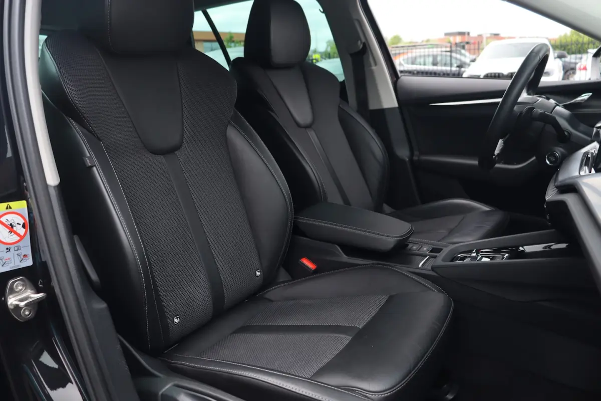 1.4 TSI iV PHEV Business Edition | ACC | 18 Inch | LED |