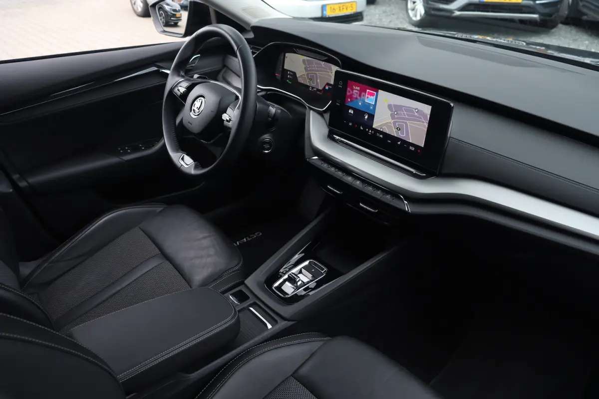 1.4 TSI iV PHEV Business Edition | ACC | 18 Inch | LED |