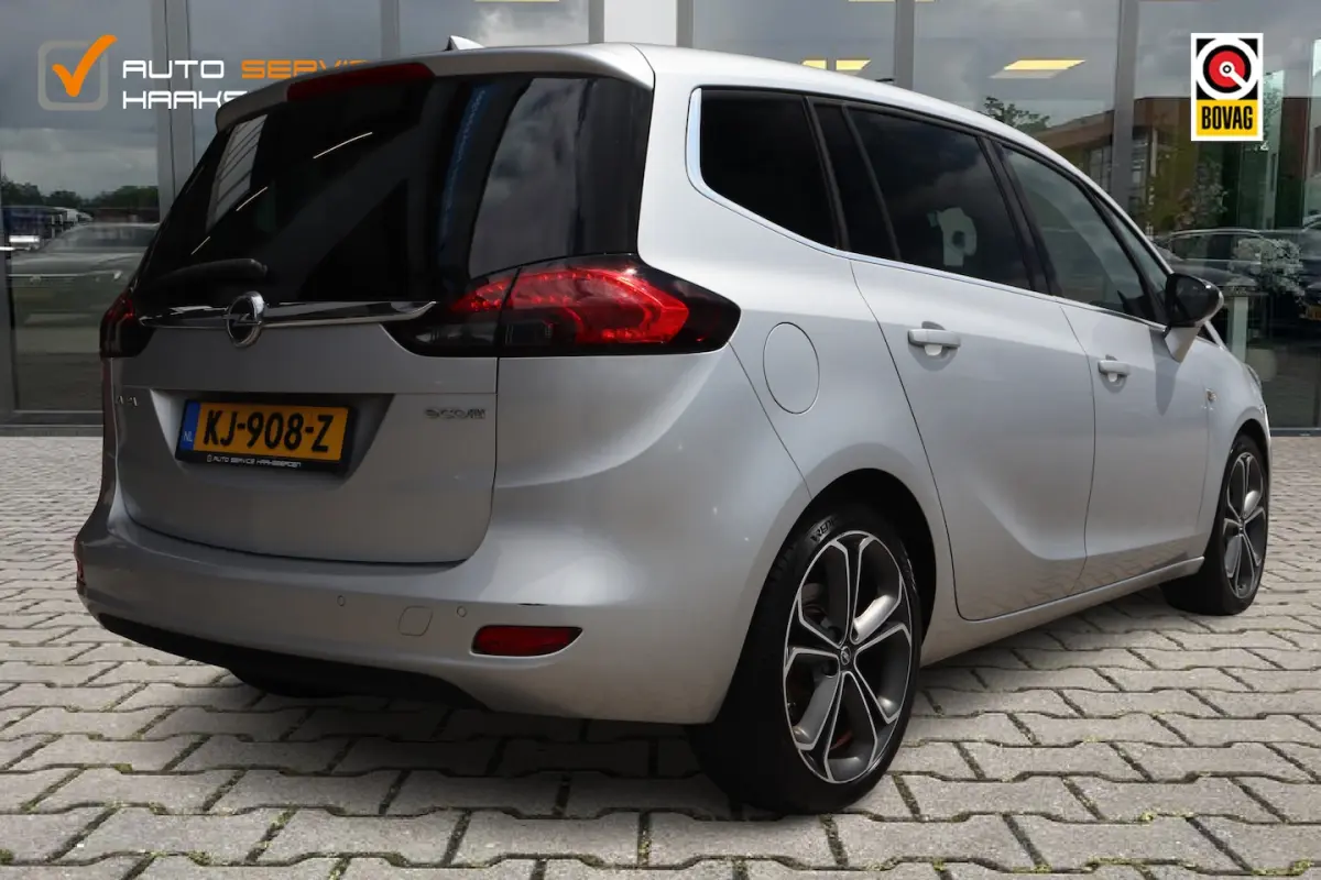 1.4 Turbo Edition 7p. | Pano | Leder | Camera |