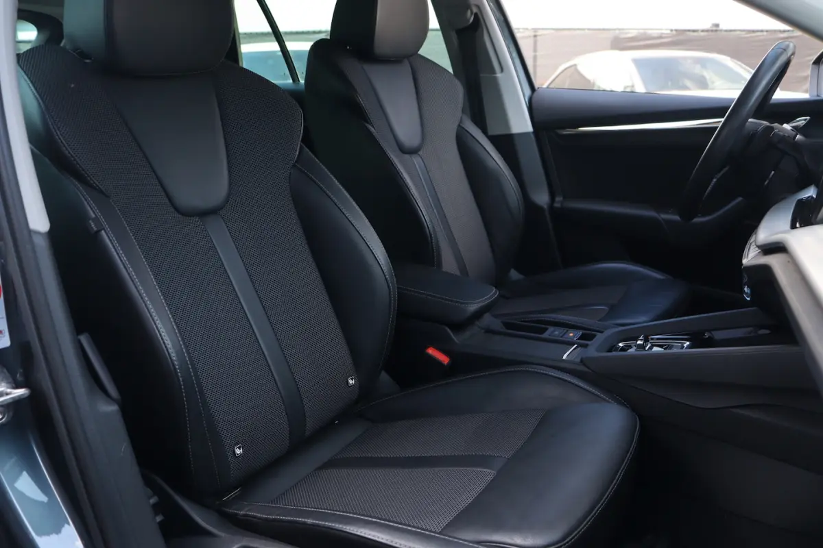 1.4 TSI iV PHEV Business Edition | ACC | Camera | 18 Inch |