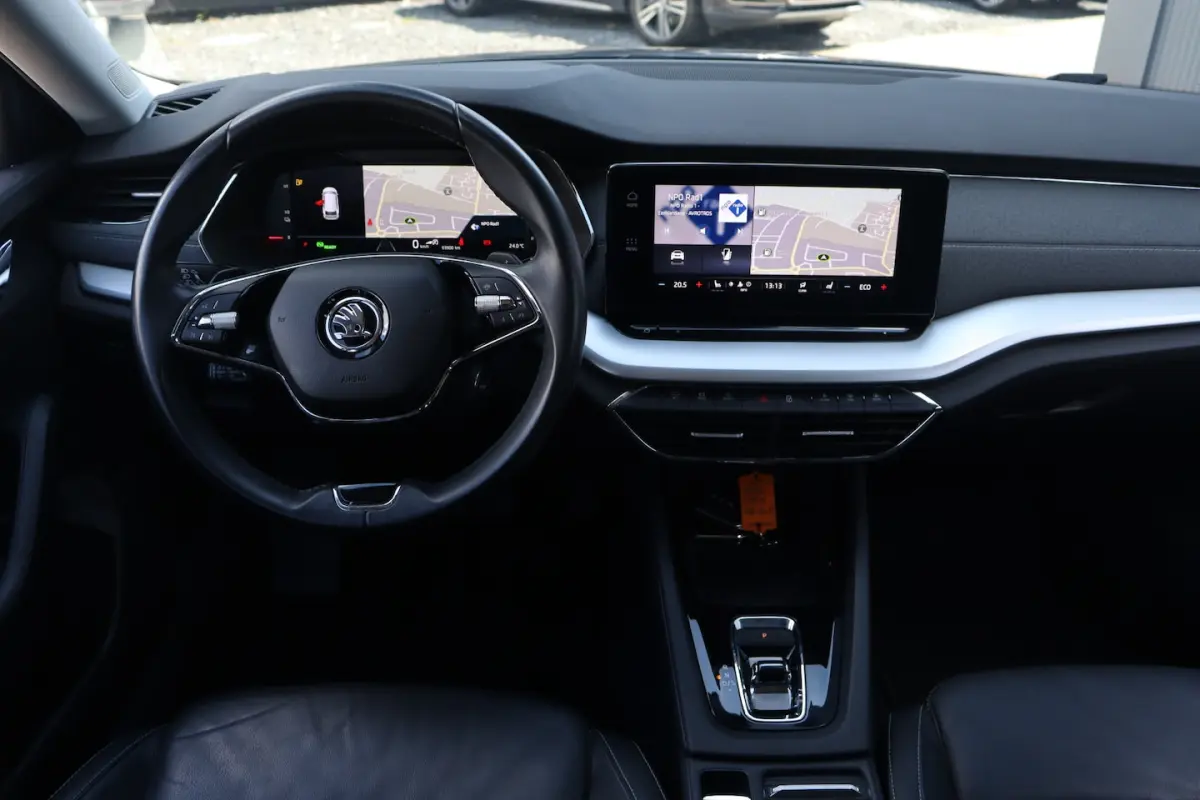 1.4 TSI iV PHEV Business Edition | ACC | Camera | 18 Inch |