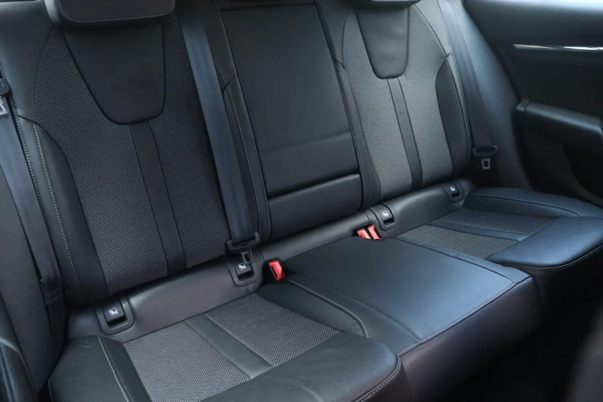 1.4 TSI iV PHEV Business Edition | ACC | Camera | 18 Inch |