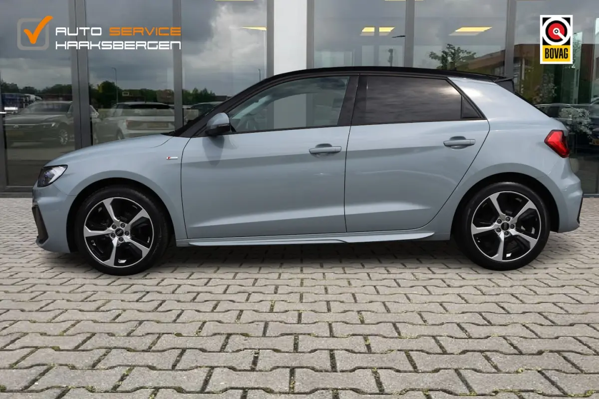 25 TFSI S-Line | LED | Camera | 17 Inch |