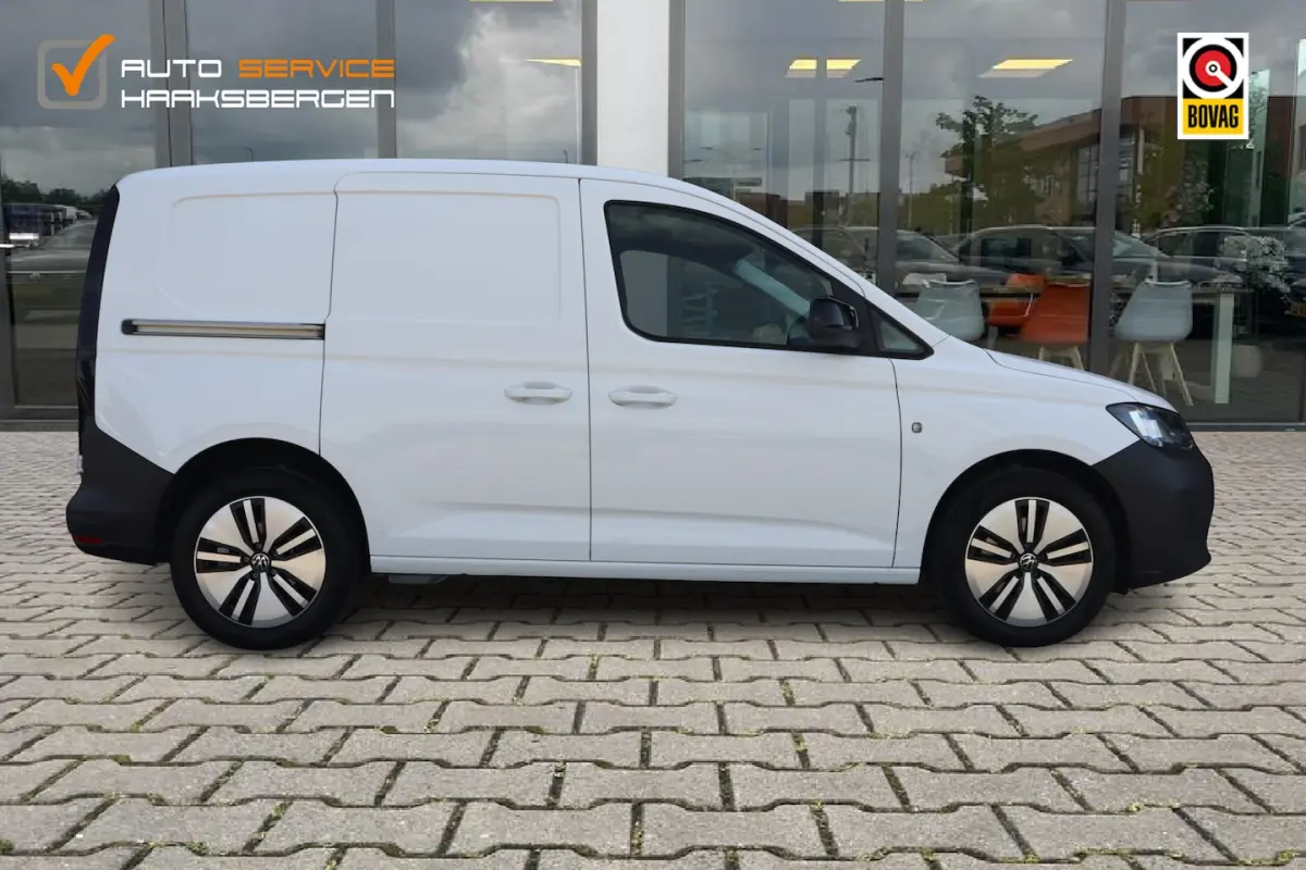 2.0 TDI | Carplay | PDC | 17 Inch |