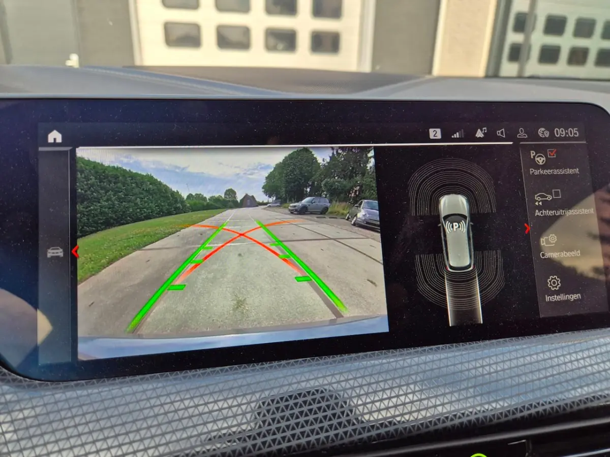 118i - Panoramadak - Memorystoel - Stoelverwarming - Adapt Cruise - Camera - CarPlay - Inc