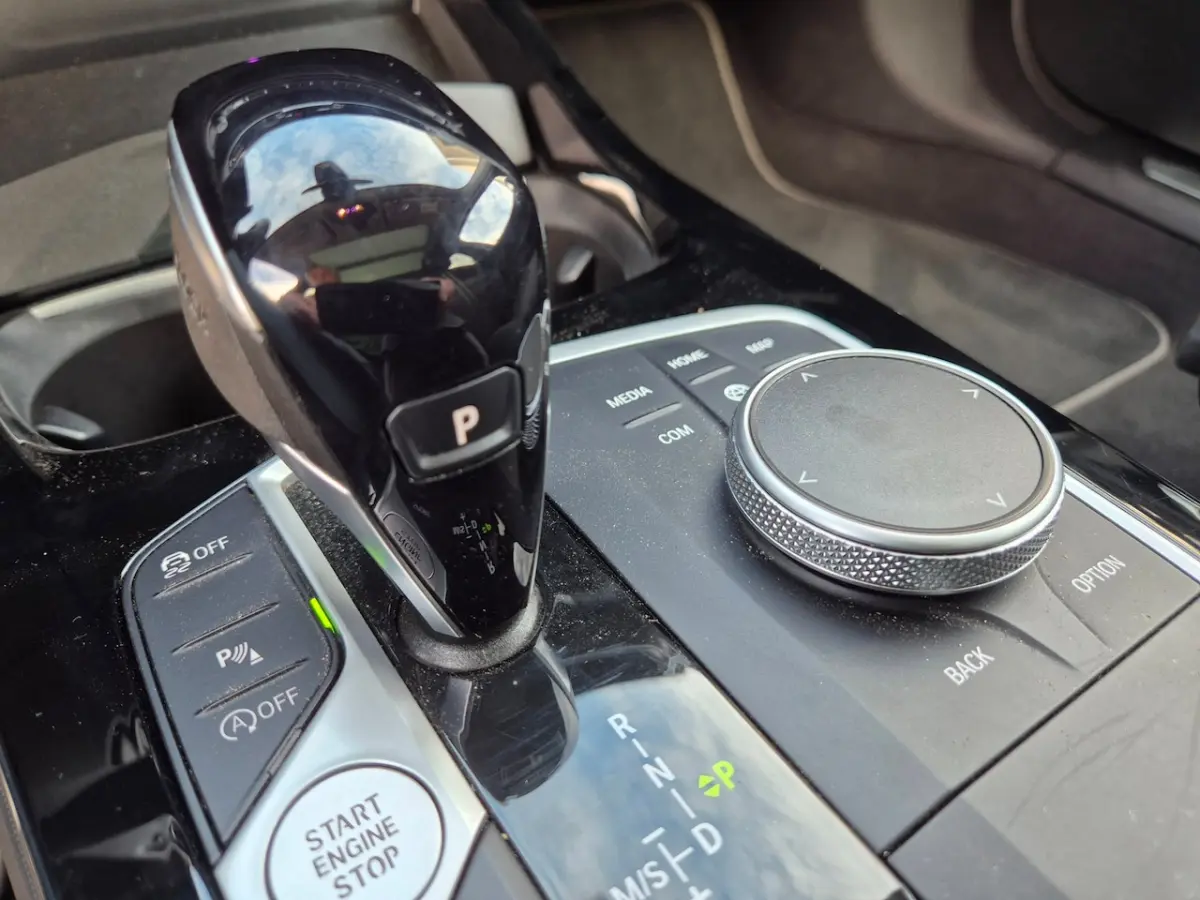 118i - Panoramadak - Memorystoel - Stoelverwarming - Adapt Cruise - Camera - CarPlay - Inc