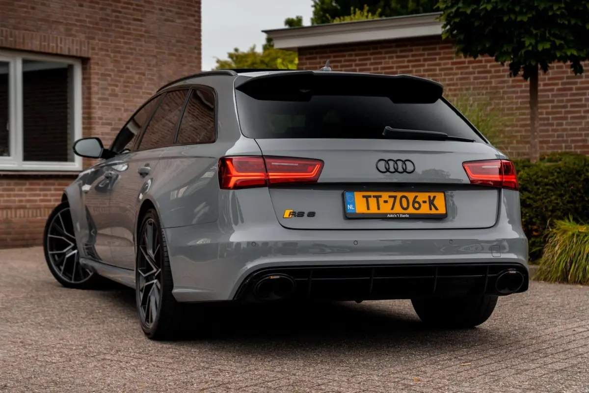 Avant 4.0 TFSI Quattro Performance Pro Line Plus Keramisch Pano Carbon B&O 360 Camera 21''