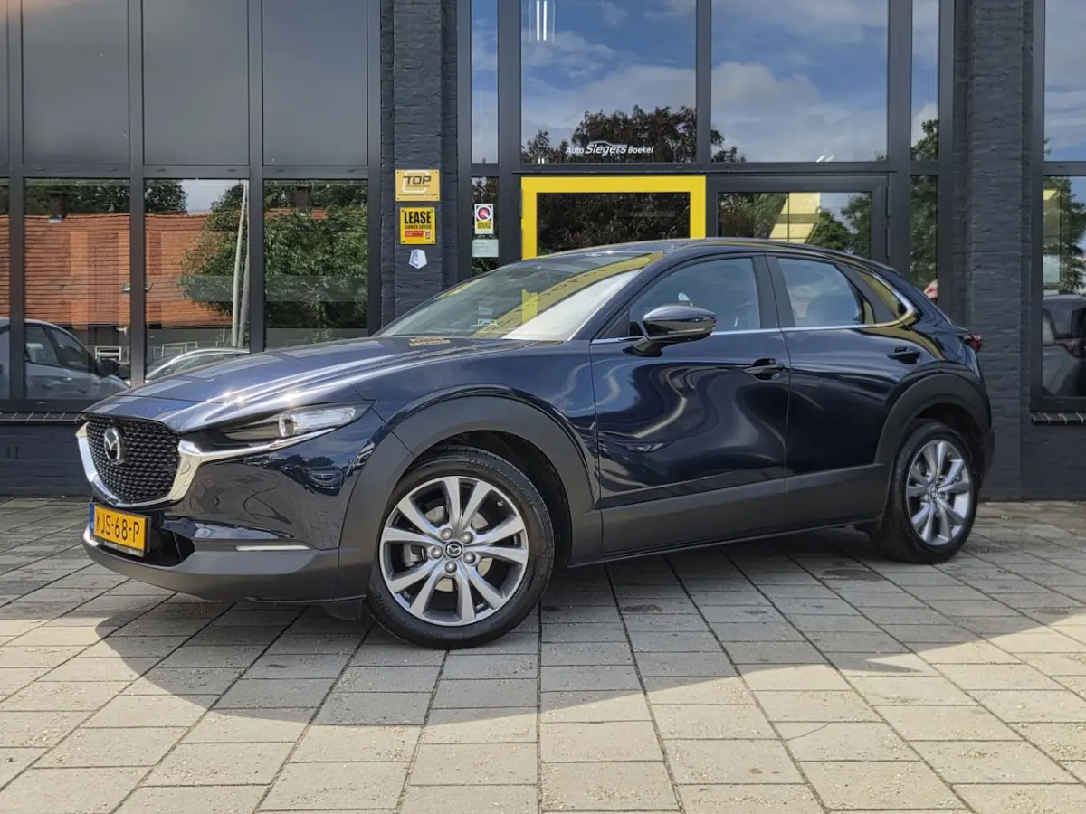 2.0 e-SkyActiv-X M Hybrid Homura | Park Cam V+A | Clima Contr. | Stoel/Stuur Verw. | Full