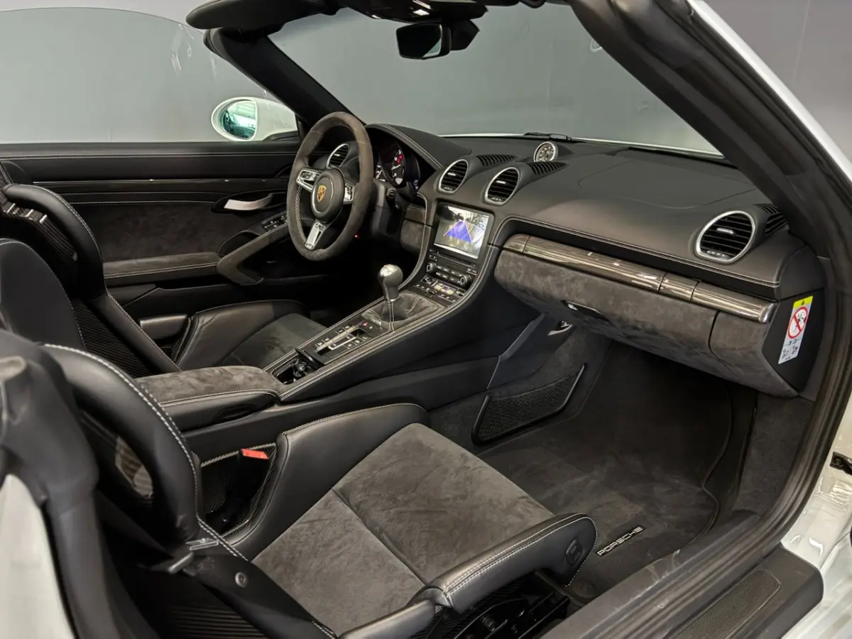 4.0 PCCB | Bose | Bucketseats