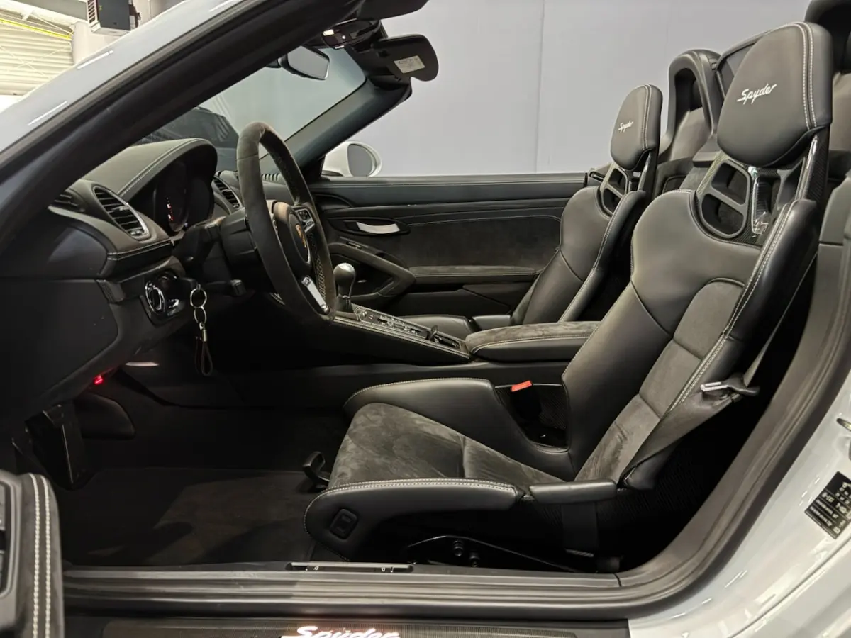 4.0 PCCB | Bose | Bucketseats