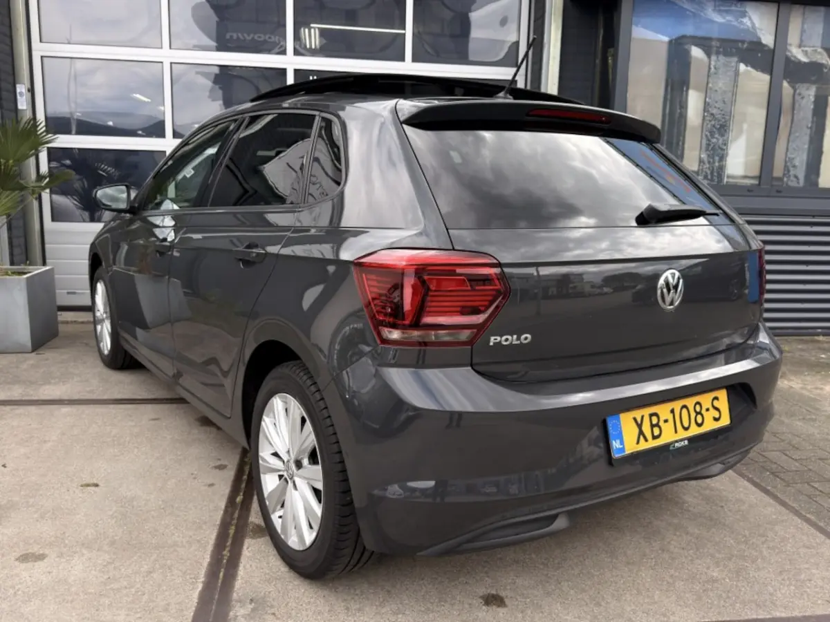 1.0 TSI Panoramadak Carplay LED inruil mogelijk