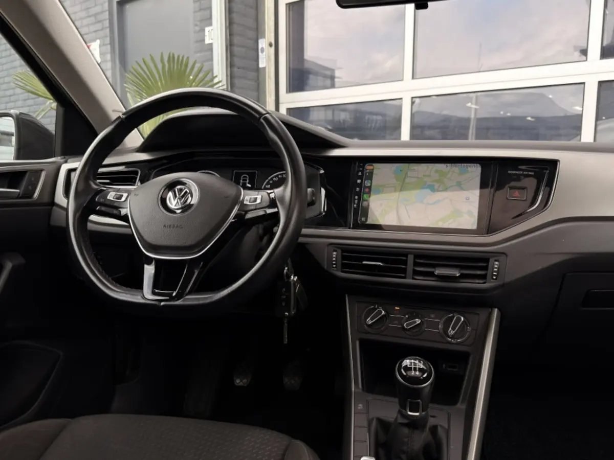 1.0 TSI Panoramadak Carplay LED inruil mogelijk
