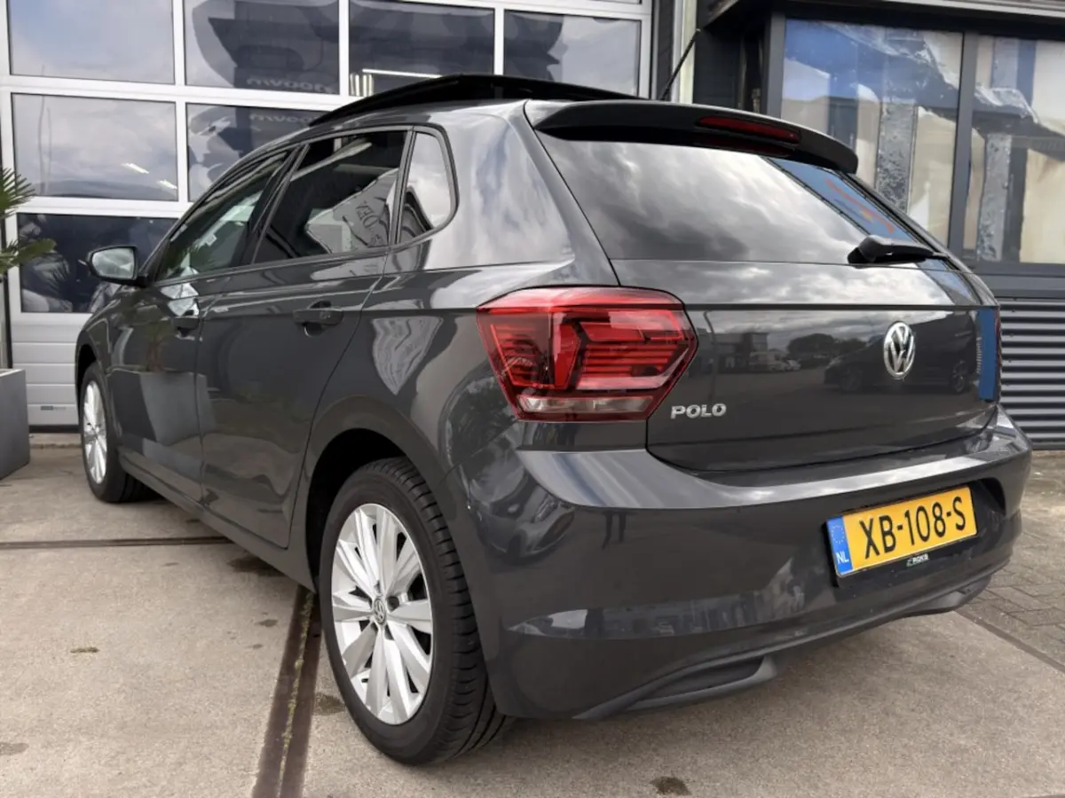 1.0 TSI Panoramadak Carplay LED inruil mogelijk