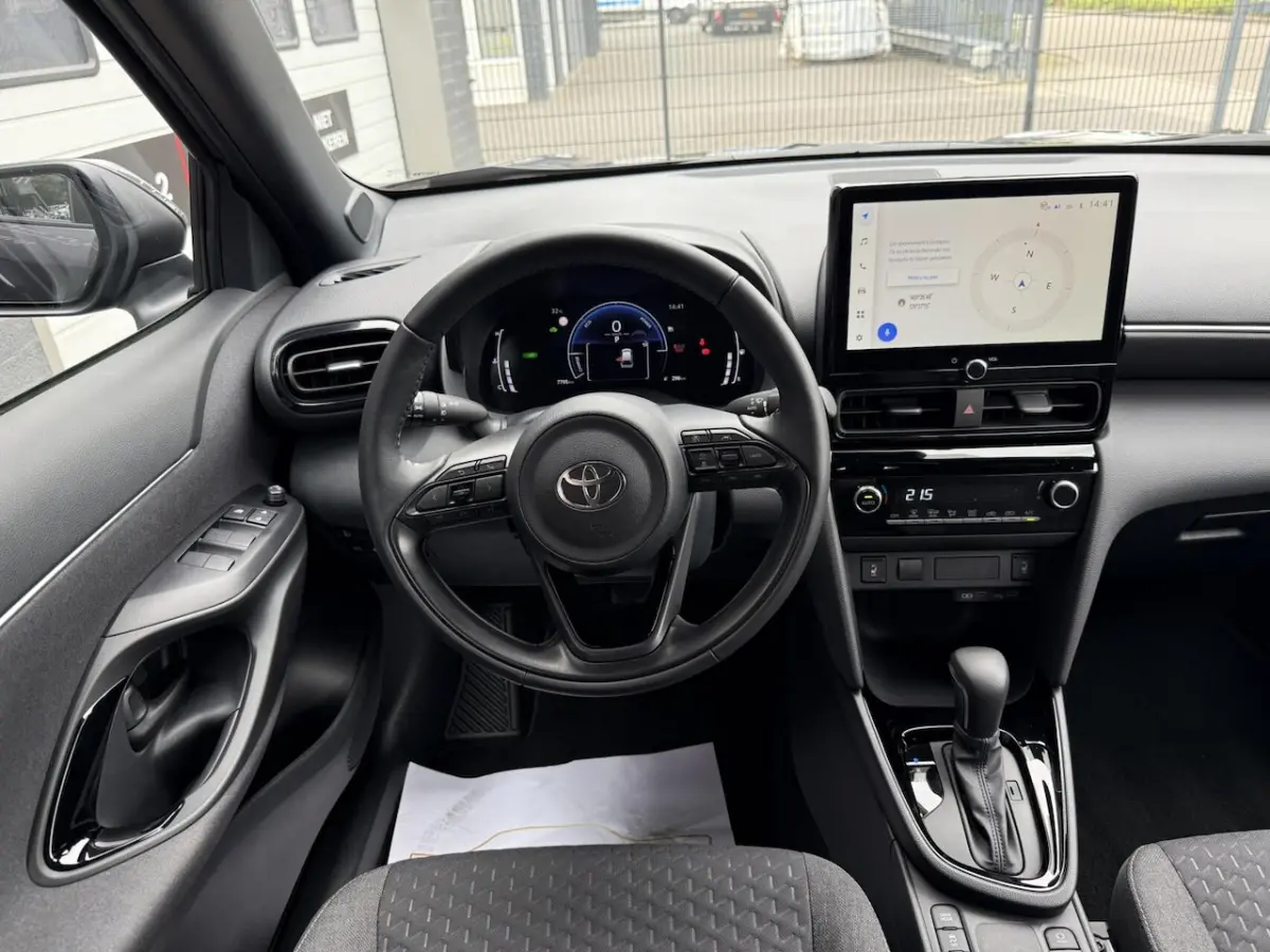 1.5 Hybrid 115 Business Plus