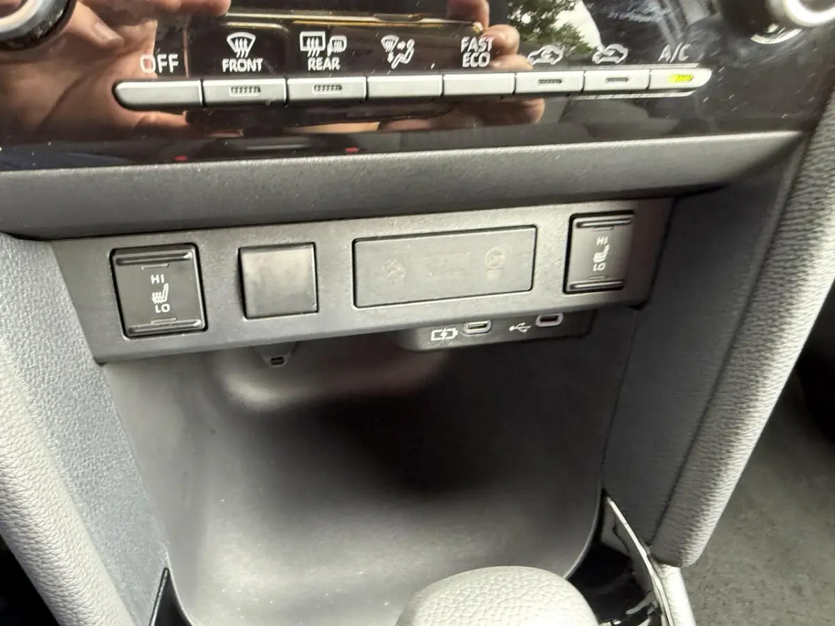 1.5 Hybrid 115 Business Plus