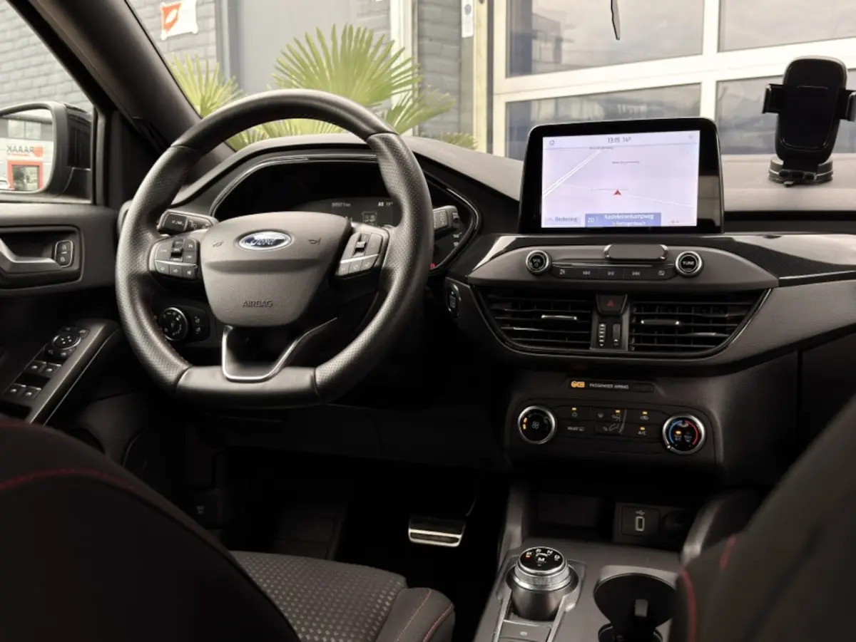 1.5 EcoB. ST-Line Automaat Carplay DAB+ Inruil mogelijk